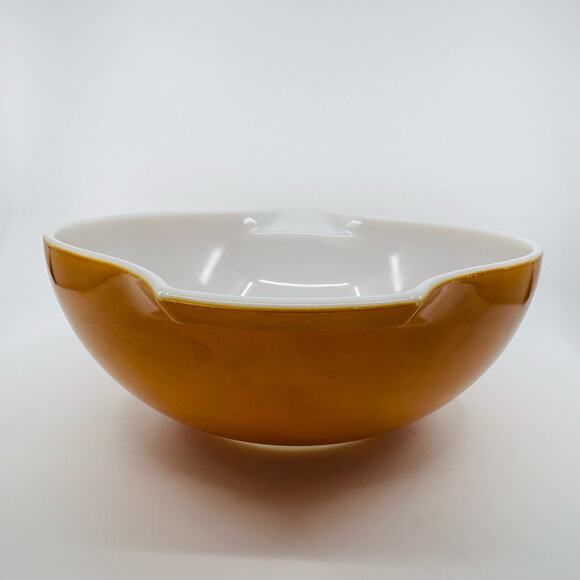 Vintage Pyrex 444 Butterfly Gold Cinderella Mixing Bowl Bakeware Flower Pattern - Picture 3 of 8